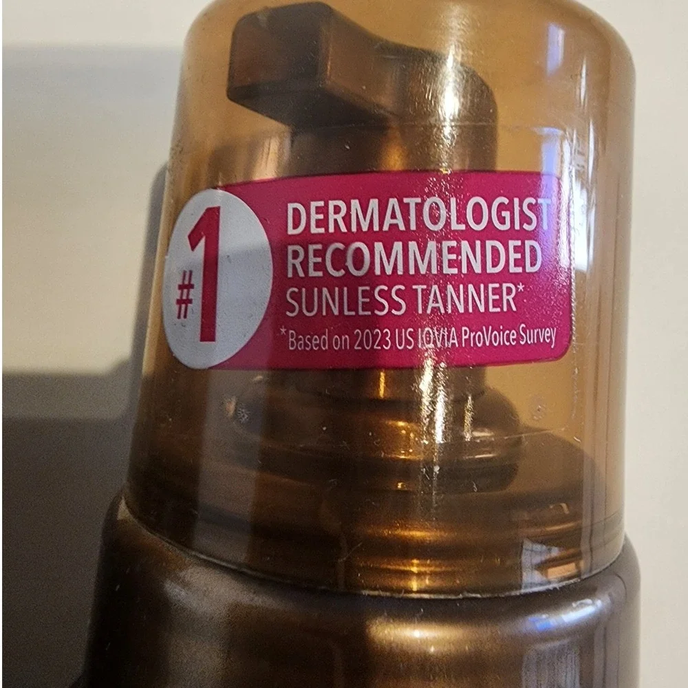 Jergens Natural Glow Instant Sun Mousse Ultra Deep Bronze Sunless Tanner 2‎ Pack - Picture 4 of 6